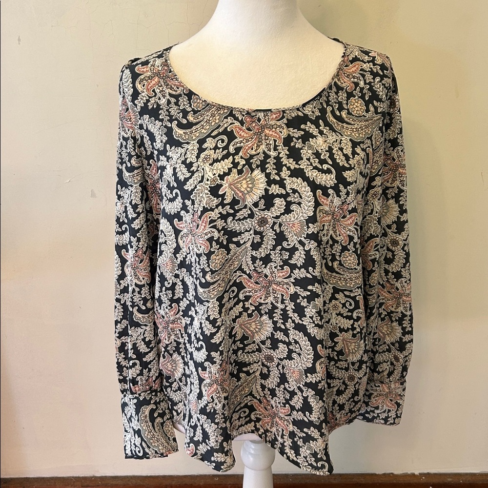 Loft green floral long sleeve blouse Size MP EUC